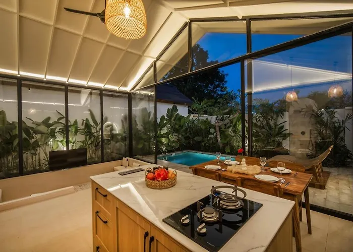 Jan 3 - Brand New Stylish 2br In The Heart Of Uluwatu