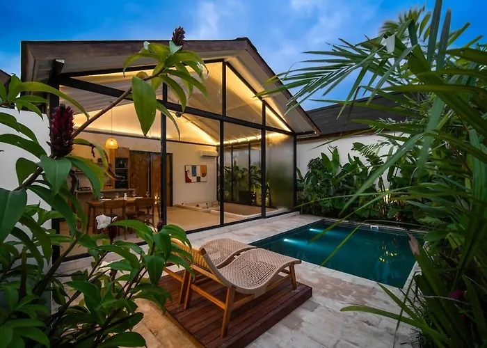Jan 3 - Brand New Stylish 2br In The Heart Of Uluwatu