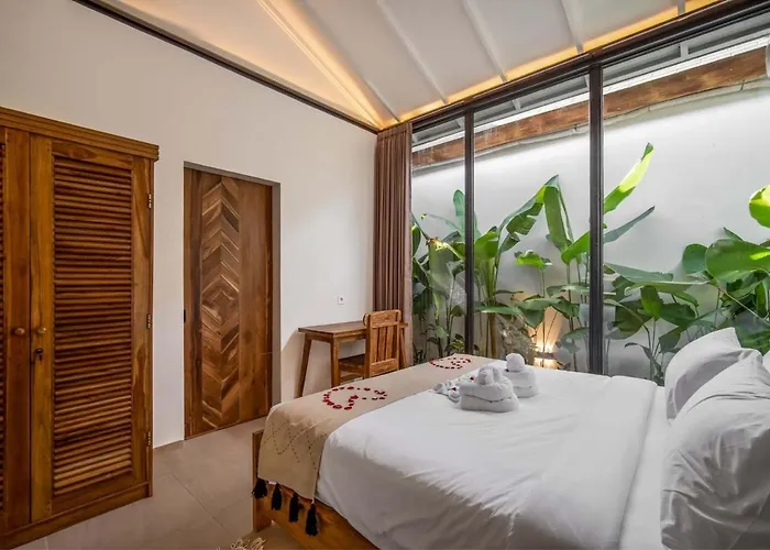Jan 3 - Brand New Stylish 2br In The Heart Of *